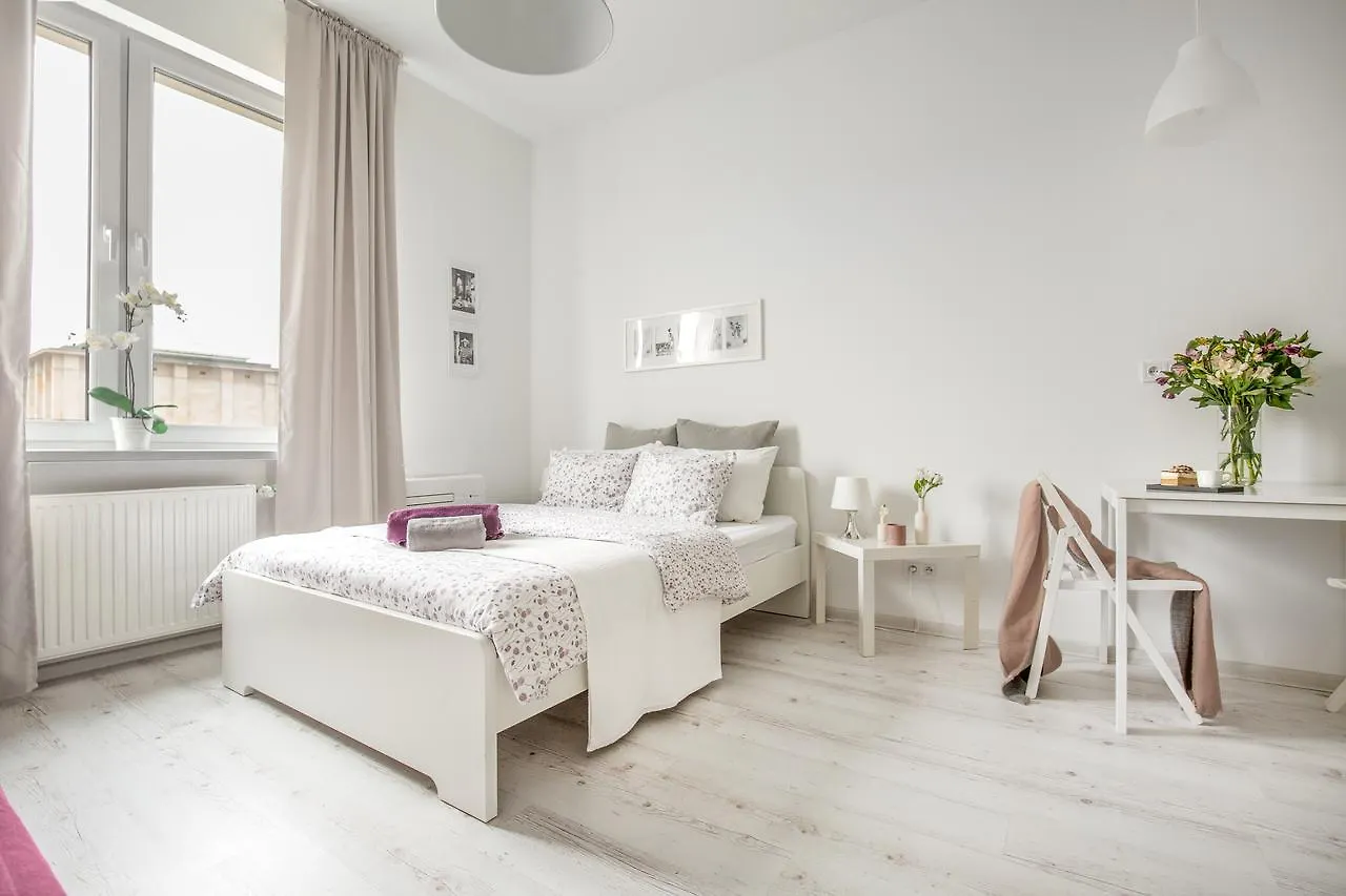 Palm Aparts Warsaw Apartment 0*,  Poland