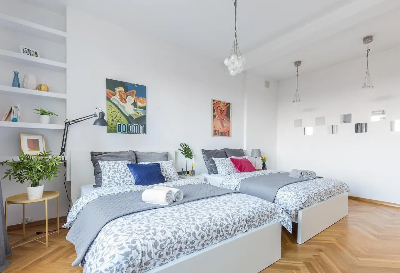 Palm Aparts Warsaw Apartment Poland