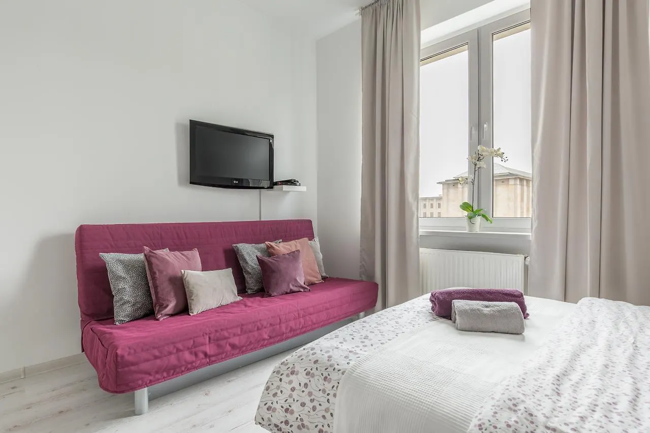 Palm Aparts Varsó Apartman