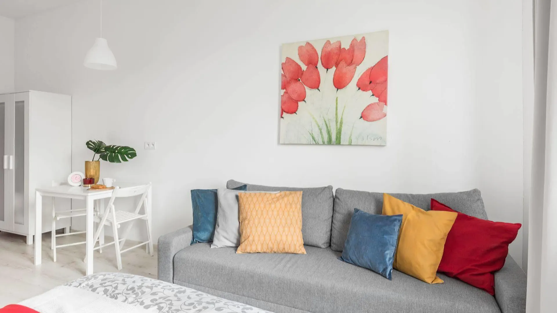 Palm Aparts Warsaw Apartment Poland